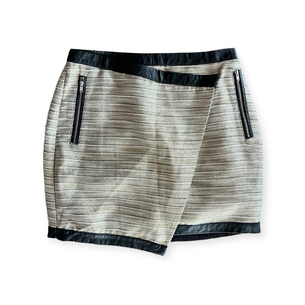 Lovers + Friends mini skirt black white gold new nwt small  zip pockets